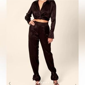 NICHOLAS Brown 100% Silk Set